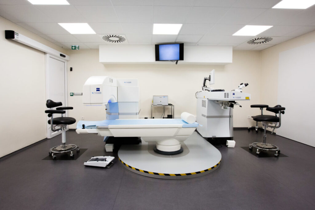 plateau technique dédié à la chirurgie réfractive