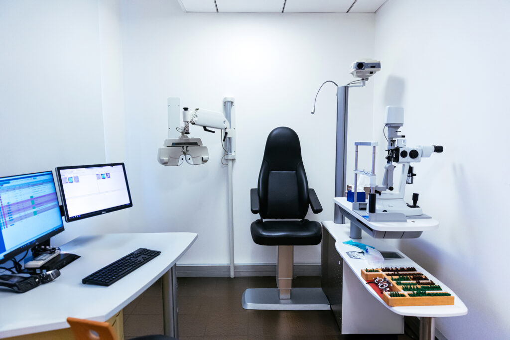 salle de consultation ophtalmologique